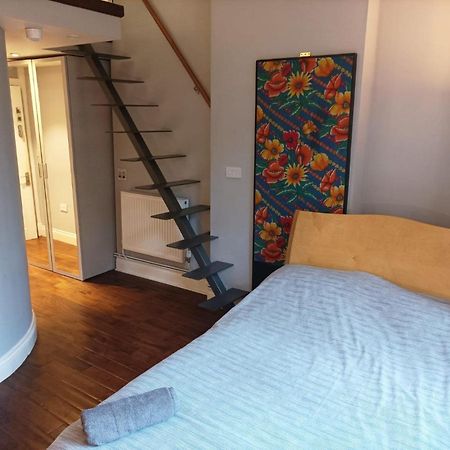 Self-Contained Studio In Central London Property Unit 4 Apartment Luaran gambar